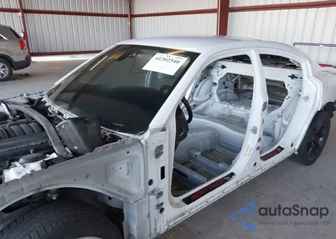 2019 Dodge Charger Scat Pack Rwd z USA, uszkodzony, nr VIN 2C3CDXGJ3KH647049